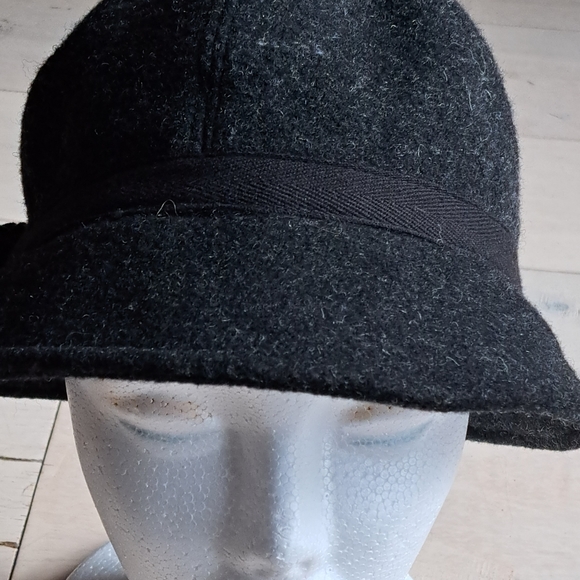 Wool Bucket Hat - Picture 5 of 9